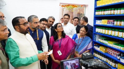 Minister inaugurates first Ayush Aushadhi Kendra at AIIA New Delhi Campus