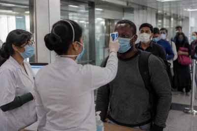 India Steps Up Ebola Checks at Airports, Issues Travel Advisory
