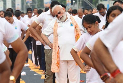 PM Modi Leads Yoga Day in Kolkata, Champions Yoga as Key to Healthy Ageing